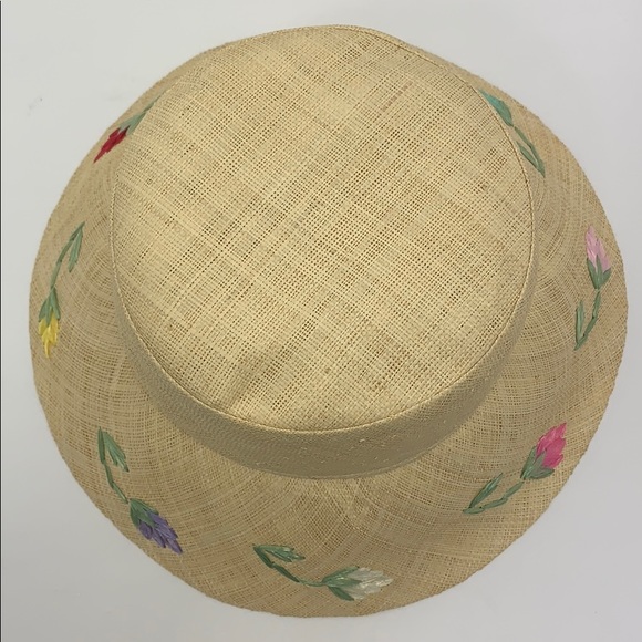 Handmade straw bucket Hat - Picture 10 of 13